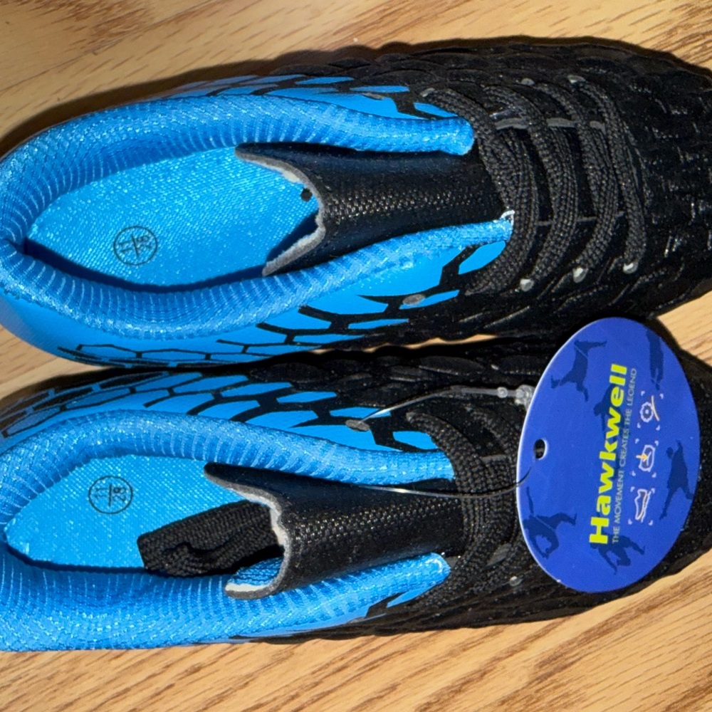 Hawkwell Kids Soccer Cleats Black Blue Size 11 US Youth FG New - Picture 5 of 6